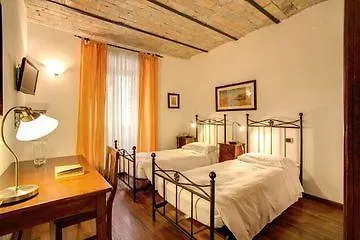 Floor Colosseo Konukevi 4*